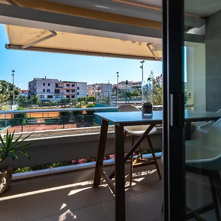 Lägenhet Classy W Terrace@teniscourt *