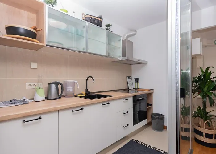 Classy W Terrace@teniscourt * Split