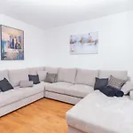 Classy W Terrace@teniscourt Appartement Split